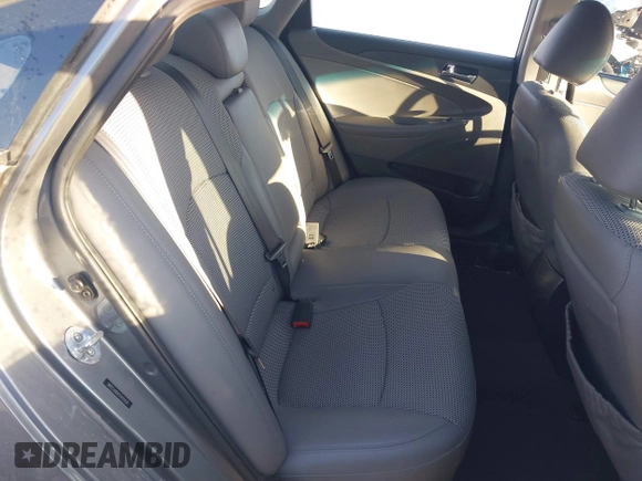 2012 Hyundai Sonata SE with VIN 5NPEC4ABXCH445938, listed as a IAAI auction lot 41834148 with 149,506 mi miles and . Bid and sale history available at carsss.com. Image 8.