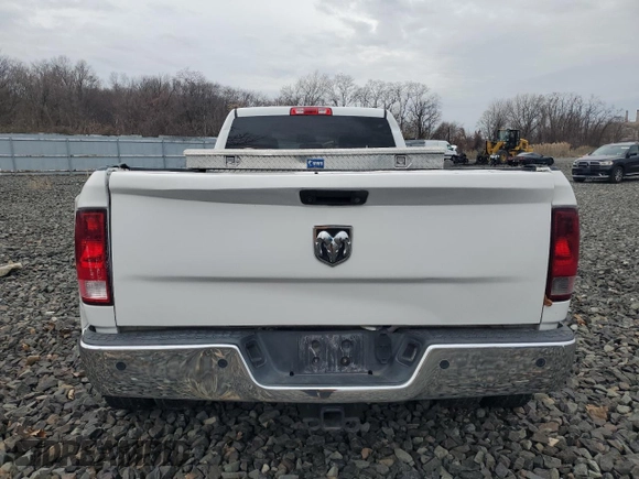 2016 Ram 3500 Tradesman z VIN 3C63RRGL0GG137623, wystawiony jako Copart lot #84198734 z przebiegiem 119 659 mil mil oraz Czysty tytuł • Clean title. Historia ofert i sprzedaży dostępna na DreamBid. Obrazek 6.