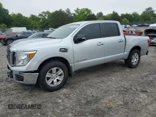 2017 Nissan Titan SV with VIN 1N6AA1EK6HN555242, listed as a Copart auction lot 58488765 with 147,085 mi miles and Salvage title. Bid and sale history available at DreamBid. Image 1.