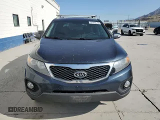 2013 Kia Sorento LX with VIN 5XYKTDA69DG316975, listed as a Copart auction lot 59743545 with 162,217 mi miles and Clean title. Bid and sale history available at DreamBid. Image 5.