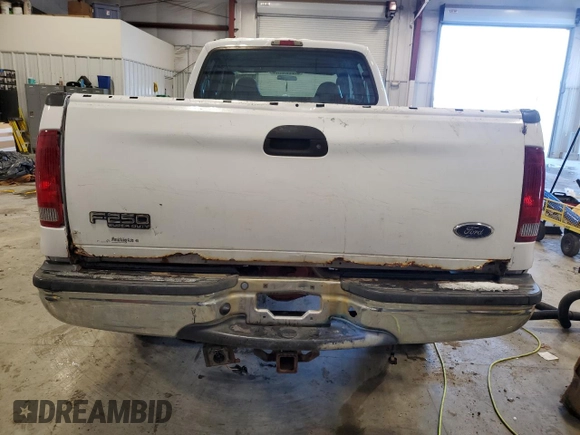 2003 Ford F-250 XL с VIN 1FTNW21LX3ED26694, выставлен на аукционе Copart как лот 85975944 с пробегом 253 392 миль миль и На запчасти • Non repairable. История ставок и продаж доступна на DreamBid. Изображение 6.