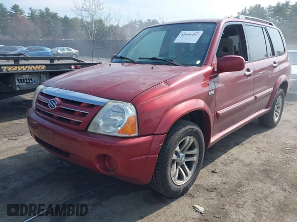 2004 Suzuki XL-7 LX with VIN JS3TX92V044105157, listed as a IAAI auction lot 42036497 with 244,104 mi miles. Bid and sale history available at carsss.com. Image 2.