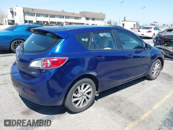 2013 Mazda 3 i Touring with VIN JM1BL1L74D1801383, listed as a IAAI auction lot 42023534 with 92,362 mi miles and . Bid and sale history available at carsss.com. Image 4.