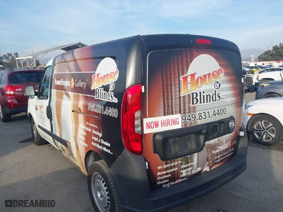 2019 Ram ProMaster City Cargo Van Tradesman with VIN ZFBHRFAB3K6N95201, listed as a IAAI auction lot 41583669 with 47,403 mi miles. Bid and sale history available at carsss.com. Image 3.