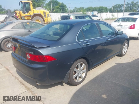 2004 Acura TSX with VIN JH4CL96834C037505, listed as a IAAI auction lot 42580470 with 207,472 mi miles and . Bid and sale history available at DreamBid. Image 4.