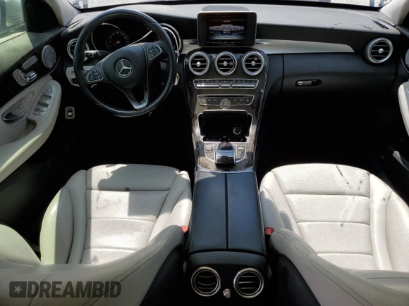 2015 Mercedes-Benz C 300 with VIN 55SWF4JB1FU077291, listed as a Copart auction lot 56153025 with 62,000 mi miles and Clean Title. Bid and sale history available at DreamBid. Image 8.