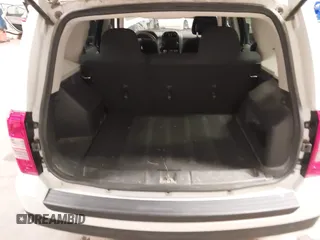 2014 Jeep Patriot Sport with VIN 1C4NJPBA6ED563281, listed as a IAAI auction lot 42392464 with 144,880 mi miles and . Bid and sale history available at DreamBid. Image 18.