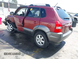 2005 Hyundai Tucson GLS with VIN KM8JN12D15U060361, listed as a IAAI auction lot 41915093 with Not Provided miles. Bid and sale history available at carsss.com. Image 3.