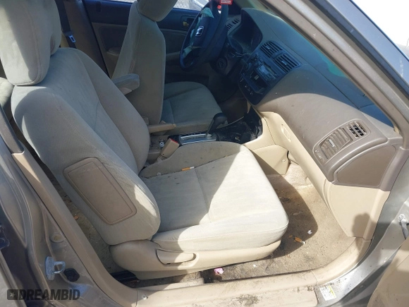 2003 Honda Civic LX with VIN 1HGES16693L001508, listed as a IAAI auction lot 41338221 with 199,293 mi miles. Bid and sale history available at carsss.com. Image 5.