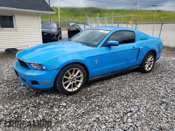 2010 Ford Mustang V6 with VIN 1ZVBP8AN6A5124529, listed as a Copart auction lot 61351535 with 148,094 mi miles and Clean title. Bid and sale history available at DreamBid. Image 1.