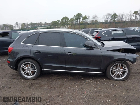 2014 Audi Q5 Premium Plus with VIN WA1LFAFP1EA004978, listed as a IAAI auction lot 42079044 with 108,355 mi miles. Bid and sale history available at carsss.com. Image 13.