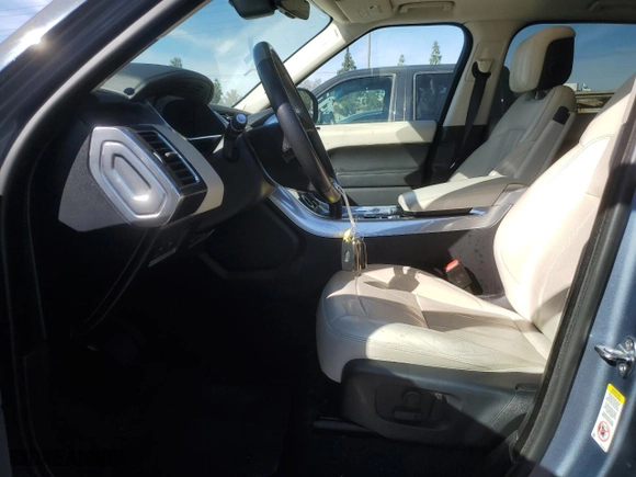 2019 Land Rover Range Rover Sport HSE with VIN SALWR2RV1KA846878, listed as a Copart auction lot 47120775 with 77,540 mi miles and Salvage Title. Bid and sale history available at carsss.com. Image 7.