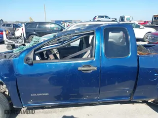 2004 Chevrolet Colorado LS Z85 with VIN 1GCCS198448190057, listed as a IAAI auction lot 41481539 with 131,380 mi miles. Bid and sale history available at carsss.com. Image 15.