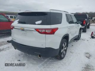 2018 Chevrolet Traverse LT Leather with VIN 1GNEVHKW8JJ134412, listed as a IAAI auction lot 41268358 with 62,616 mi miles. Bid and sale history available at carsss.com. Image 4.