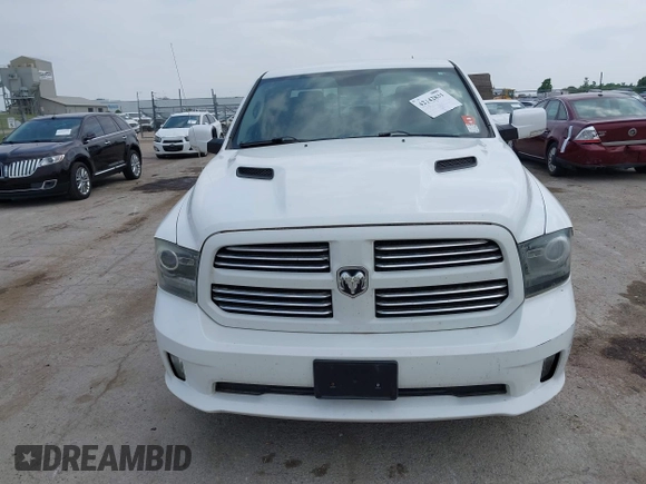 2013 Ram 1500 Sport z VIN 1C6RR7HT5DS540997, wystawiony jako IAAI lot #42142831 z przebiegiem 135 632 mil mil oraz . Historia ofert i sprzedaży dostępna na DreamBid. Obrazek 12.