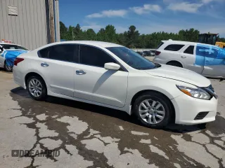 2017 Nissan Altima SR z VIN 1N4AL3AP2HC146392, wystawiony jako Copart lot #57625665 z przebiegiem 153 736 mil mil oraz Szkoda całkowita • Salvage title. Historia ofert i sprzedaży dostępna na DreamBid. Obrazek 4.
