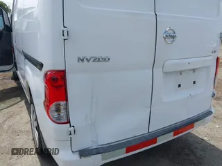 2017 Nissan NV200 SV с VIN 3N6CM0KN8HK718844, выставлен на аукционе IAAI как лот 42052284 с пробегом 70 122 миль миль и . История ставок и продаж доступна на DreamBid. Изображение 19.