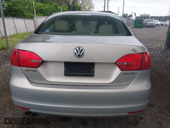 2012 Volkswagen Jetta SE with VIN 3VWDP7AJ9CM320638, listed as a IAAI auction lot 42227679 with 148,629 mi miles and . Bid and sale history available at DreamBid. Image 17.