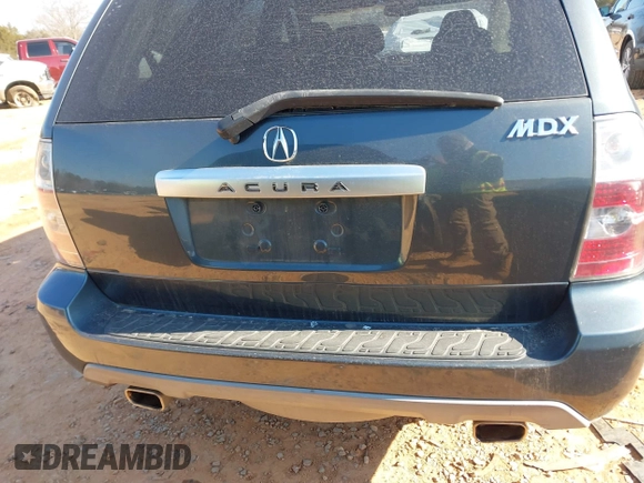 2005 Acura MDX with VIN 2HNYD18205H531571, listed as a IAAI auction lot 41405975 with 127,354 mi miles. Bid and sale history available at carsss.com. Image 15.