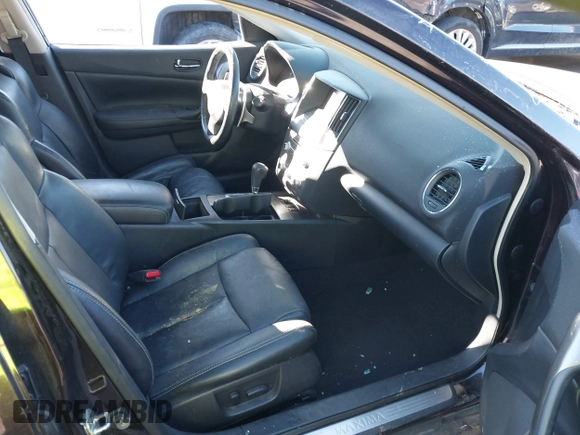 2013 Nissan Maxima S with VIN 1N4AA5AP5DC845656, listed as a IAAI auction lot 41518073 with 111,576 mi miles and . Bid and sale history available at DreamBid. Image 5.