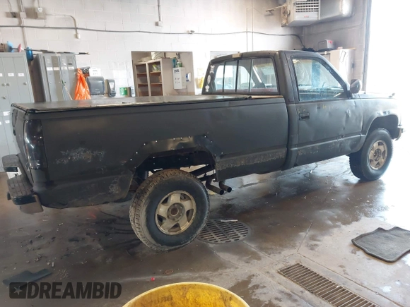 1990 Chevrolet Silverado 1500 with VIN 1GCDK14K4LE116743, listed as a IAAI auction lot 41957439 with 236,210 mi miles and . Bid and sale history available at DreamBid. Image 4.