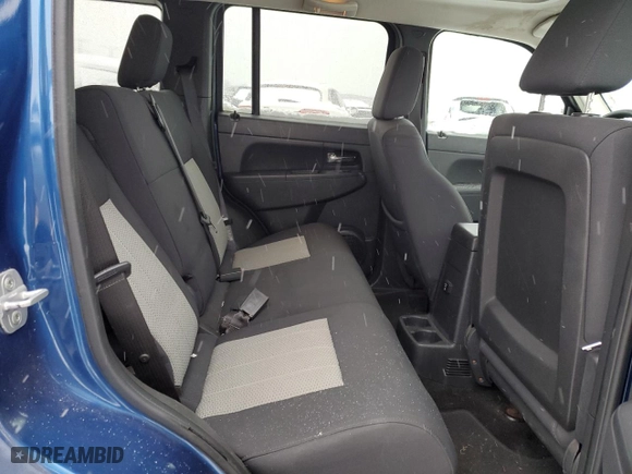 2009 Jeep Liberty Sport with VIN 1J8GN28K39W546201, listed as a Copart auction lot 41638765 with 125,210 mi miles and Salvage Title. Bid and sale history available at carsss.com. Image 10.
