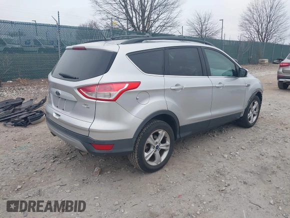 2016 Ford Escape SE with VIN 1FMCU9GX3GUB65337, listed as a IAAI auction lot 41767376 with 99,092 mi miles. Bid and sale history available at carsss.com. Image 4.