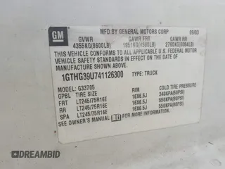 2004 GMC Savana Cargo Van Y3H Paratransit with VIN 1GTHG39U741126300, listed as a IAAI auction lot 41363236 with 247,746 mi miles. Bid and sale history available at carsss.com. Image 9.