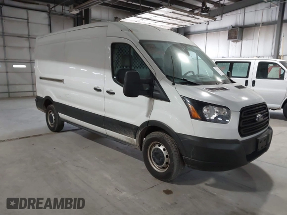 2019 Ford Transit with VIN 1FTBW2CM6KKB73059, listed as a IAAI auction lot 42143526 with 114,147 mi miles. Bid and sale history available at carsss.com. Image 1.