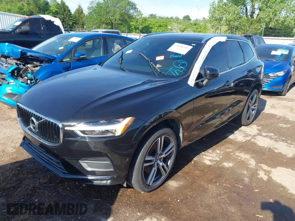 2018 Volvo XC60 Momentum with VIN YV4A22RK3J1040015, listed as a IAAI auction lot 42098399 with 57,130 mi miles and . Bid and sale history available at DreamBid. Image 2.