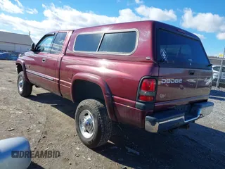 2001 Dodge Ram 2500 with VIN 1B7KF23631J572789, listed as a IAAI auction lot 41508578 with 275,662 mi miles. Bid and sale history available at carsss.com. Image 3.