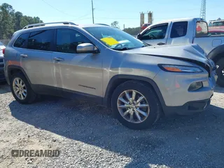 2016 Jeep Cherokee Limited with VIN 1C4PJLDB8GW239294, listed as a IAAI auction lot 41675712 with 140,491 mi miles. Bid and sale history available at carsss.com. Image 1.