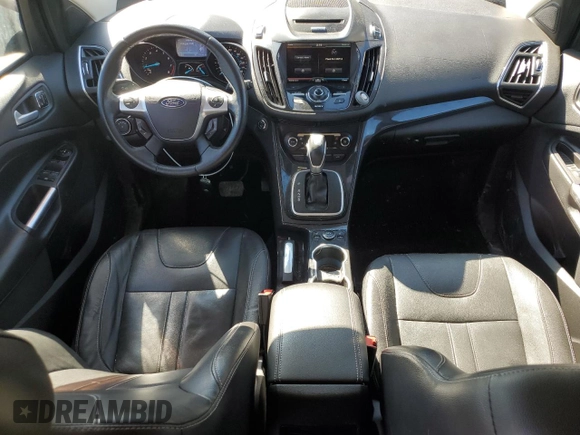2013 Ford Escape Titanium with VIN 1FMCU9J92DUD43843, listed as a Copart auction lot 49061945 with 153,068 mi miles and Clean title. Bid and sale history available at DreamBid. Image 8.