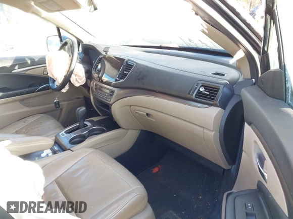 2020 Honda Pilot EX-L with VIN 5FNYF5H58LB016094, listed as a IAAI auction lot 41396607 with 117,317 mi miles. Bid and sale history available at carsss.com. Image 5.