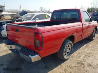2000 Nissan Frontier 2WD XE with VIN 1N6DD21S6YC389509, listed as a IAAI auction lot 41762910 with 177,252 mi miles. Bid and sale history available at carsss.com. Image 4.