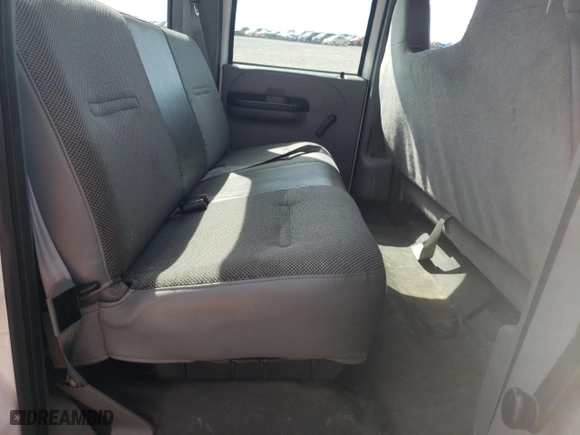 2005 Ford Super Duty F-250 XL with VIN 1FTSW21535EC49075, listed as a Copart auction lot 49804265 with 31,506 mi miles and Salvage Title. Bid and sale history available at carsss.com. Image 10.