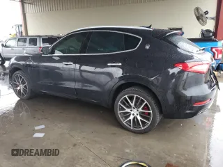 2017 Maserati Levante S with VIN ZN661YUL5HX210315, listed as a Copart auction lot 73402922 with 44,637 mi miles. Bid and sale history available at carsss.com. Image 2.