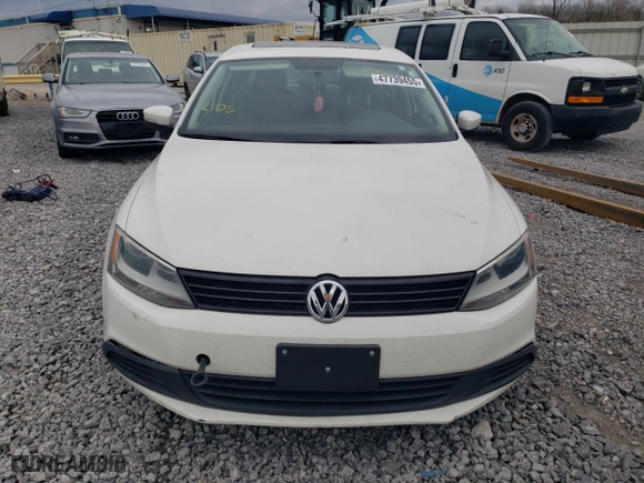 2012 Volkswagen Jetta Sedan TDI w/Premium with VIN 3VWLL7AJXCM417595, listed as a Copart auction lot 47739455 with 153,437 mi miles and Clean Title. Bid and sale history available at carsss.com. Image 5.