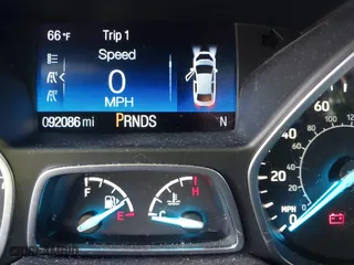 2018 Ford Escape SE with VIN 1FMCU0GD2JUA02221, listed as a IAAI auction lot 41702046 with 92,086 mi miles. Bid and sale history available at carsss.com. Image 15.