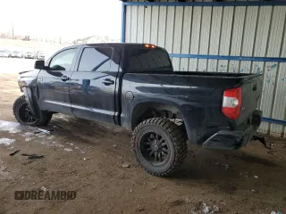 2017 Toyota Tundra Platinum z VIN 5TFAY5F10HX613975, wystawiony jako Copart lot #49817215 z przebiegiem 129 735 mil mil oraz Szkoda całkowita • Salvage title. Historia ofert i sprzedaży dostępna na DreamBid. Obrazek 2.