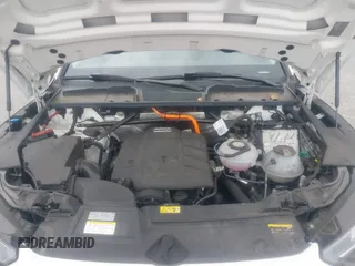2021 Audi Q5 Premium Plus z VIN WA1E2AFY1M2088449, wystawiony jako IAAI lot #39055032 z przebiegiem 83 555 mil mil oraz . Historia ofert i sprzedaży dostępna na DreamBid. Obrazek 10.