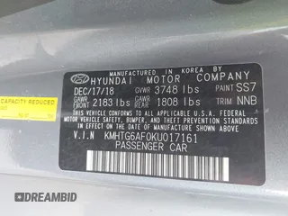 2019 Hyundai Veloster 2.0 with VIN KMHTG6AF0KU017161, listed as a IAAI auction lot 42104203 with 92,420 mi miles. Bid and sale history available at carsss.com. Image 9.