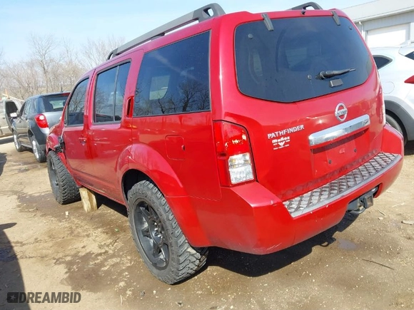 2011 Nissan Pathfinder Silver with VIN 5N1AR1NB9BC621681, listed as a IAAI auction lot 41766237 with 150,135 mi miles. Bid and sale history available at carsss.com. Image 3.