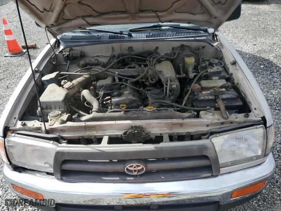 1998 Toyota 4Runner with VIN JT3GM84R4W0028634, listed as a Copart auction lot 45247195 with 338,367 mi miles and Clean Title. Bid and sale history available at carsss.com. Image 12.