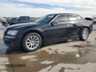 2013 Chrysler 300 with VIN 2C3CCAET4DH661887, listed as a Copart auction lot 87940795 with 200,905 mi miles and Salvage Title. Bid and sale history available at carsss.com. Image 1.