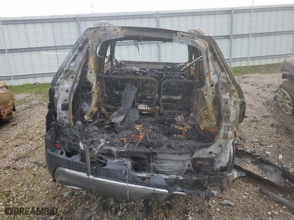 2019 Jeep Cherokee Limited with VIN 1C4PJMDX5KD461653, listed as a Copart auction lot 86085784 with 0 mi miles and Salvage Title. Bid and sale history available at carsss.com. Image 6.