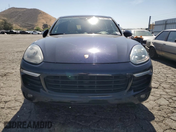 2016 Porsche Cayenne z VIN WP1AA2A25GKA08699, wystawiony jako Copart lot #57977705 z przebiegiem 160 088 mil mil oraz Tytuł czysty. Historia ofert i sprzedaży dostępna na DreamBid. Obrazek 5.