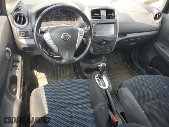 2019 Nissan Note SV z VIN 3N1CE2CP0KL365600, wystawiony jako Copart lot #59698085 z przebiegiem 162 767 mil mil oraz Szkoda całkowita • Salvage title. Historia ofert i sprzedaży dostępna na DreamBid. Obrazek 8.