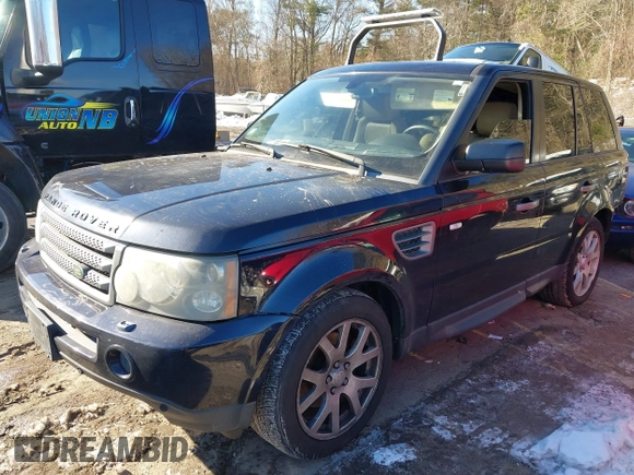 2009 Land Rover Range Rover Sport HSE with VIN SALSK254X9A206629, listed as a IAAI auction lot 41608448 with 207,322 mi miles. Bid and sale history available at carsss.com. Image 2.