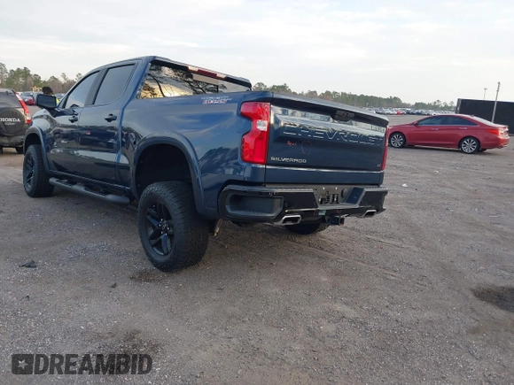 2020 Chevrolet Silverado 1500 LT Trail Boss with VIN 1GCPYFED1LZ189604, listed as a IAAI auction lot 41516096 with 76,118 mi miles. Bid and sale history available at carsss.com. Image 3.
